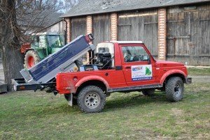 Wóz PAWROLu z osprzętem do pobierania azotu